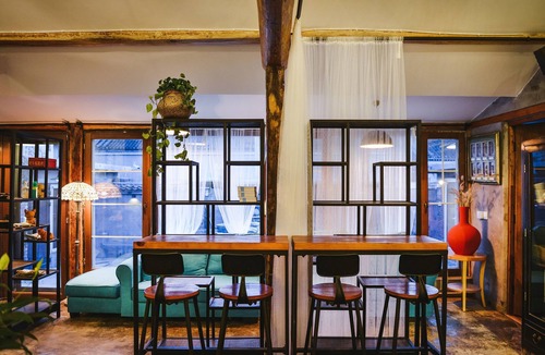 Huairou House | East Inn