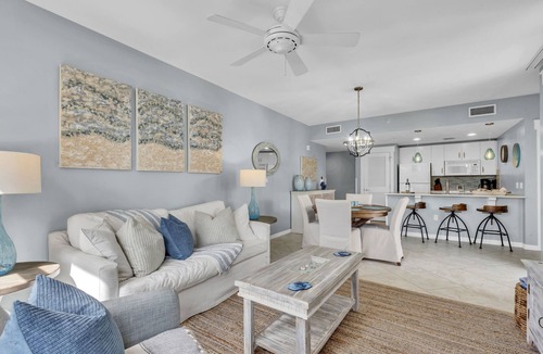 Baytowne Wharf Condo | Elegant Coastal Condo-Golf Cart-Sandestin Elation-