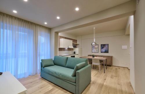 Lecco Apartment | Elegante appartamento - centro Lecco