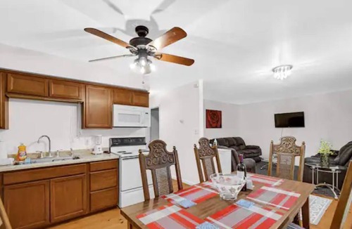 Wheeler House | Enjoy a beautiful & peaceful stay away from home!
