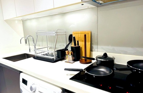 Nana Condo | Entire Apartment 3 Beds 2 Bathrooms for 6Pax near BTSAsoke/Terminal21
