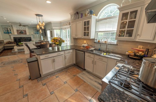 Manorville House | Estate Setting At The Gateway To The Hamptons