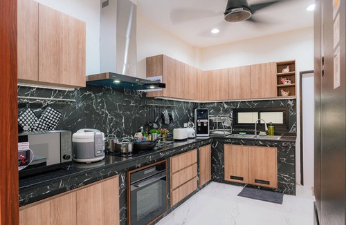 Sukhumvit House | Exclusive Sukhumvit Residence/3 min walk to BTS/Thonglor/Up to 20 guests