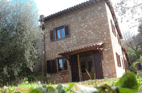 Orvieto House | Family-friendly country house for holidays Podere La Vigna