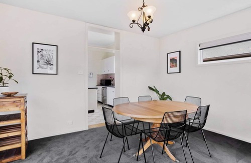 North Hobart House | Federation Style meets Central Hobart Location