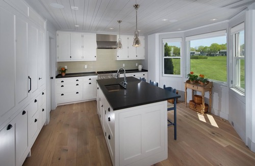 West Chatham House | Gorgeous Luxury Waterfront Retreat: Pool, Tennis, Pickleball, Kayaks