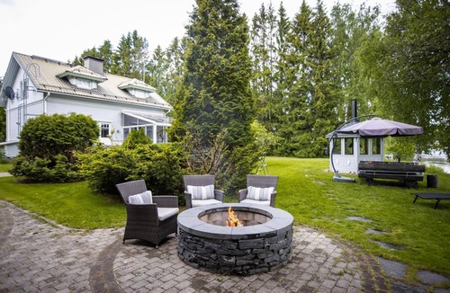 Kotka Villa | Gorgeous villa placed in picturesque Kymi riverside with private riverbank.