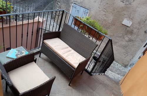 Cassone Apartment | Great Price. Romantic Apartment Near Beaches and Nightlife