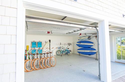 WaterSound Beach House | Gulf Bridge by Stay on 30A- Pool, Bikes, Golf Cart
