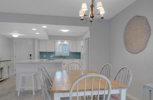 Seacrest Condo | Gulf-front in Seacrest - Pool & Tennis - Sleeps 6 + Free Attraction Tickets!