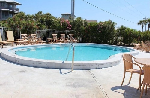 Seacrest Condo | Gulf Front! Spectacular View! 1 Bedroom w Pool & Umbrella/2 chair PRIVATE BEACH