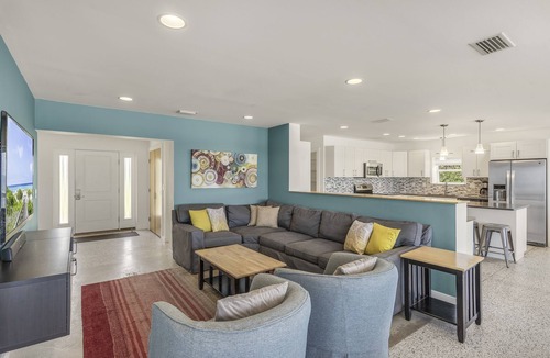 Seacrest House | Gulf Front With Spacious Deck- Ashore Thing by Royal Destinations