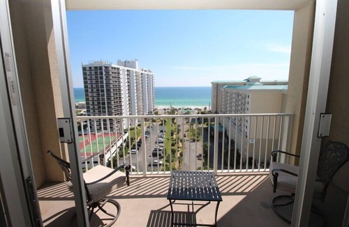 Miramar Beach Condo | Gulf View Getaway | Ariel Dunes 1206 | Seascape Resort | Walk to Beach + Great Location