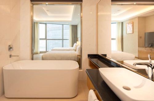 Brazzaville Hotel | Hilton Brazzaville Les Tours Jumelles Hotel & Residences