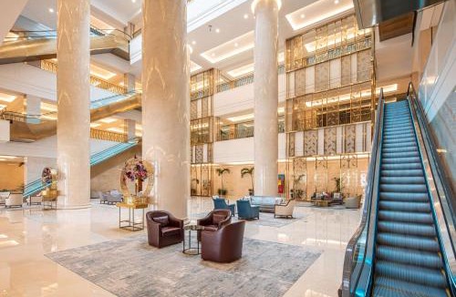 Brazzaville Hotel | Hilton Brazzaville Les Tours Jumelles Hotel & Residences