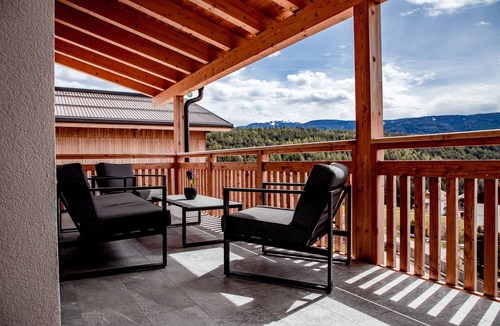 Terento Apartment | Holiday Apartment "Kieserhof Alm" with Mountain View, Private Terrace & Wi-Fi