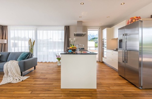 Gwatt House | Holiday home for 6 guests with 180m² in Gwatt (58187)