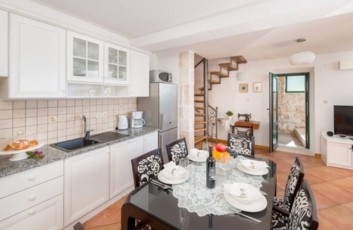 Bol House | Holiday Home in Bol with Seaview, Terrace, Air condition, WIFI (154-1)