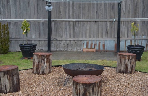 Tenterfield House | Homely 2-Bed Cottage Near Tenterfield Centre