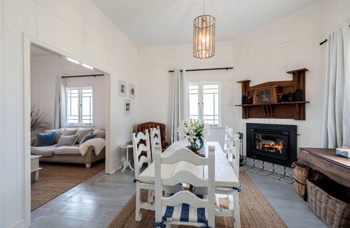 Tenterfield House | House ∙ 3 bedrooms ∙ 6 guests