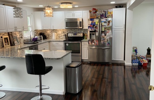 Coram House | House located in close proximity to multiple beaches 3 Bedrooms 2 Full bathrooms