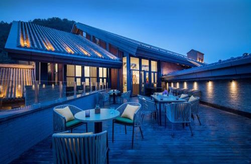 Shuangqiao District Hotel | Jinshanling Great Wall Hotel