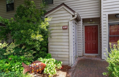 Cassine Village House | Just steps to the beaches of 30A