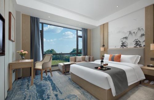 Changsha County Hotel | Kanglai Hotel - Changsha Huanghua Airport Dalucun Metro Station-Airport pick-up and drop-off service is available, there are free special suppers, and the room size is large