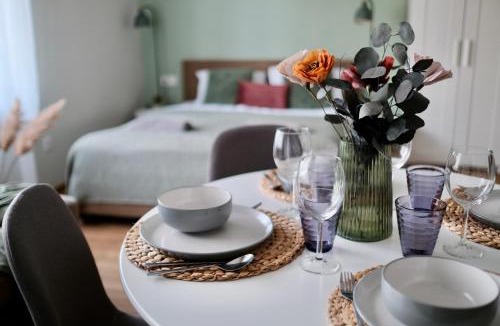 Tata Apartment | Kastélykert Vendégház Tata