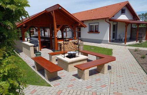 Hegyko Apartment | Kertész Vendégház