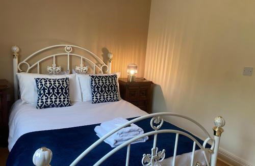 Ballyfarnon House | Kilronan 4 Bed House on castle grounds