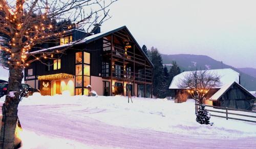 Brunico Apartment | KRONPLATZ CHALET WALCHHORN - Brunico, Dolomites