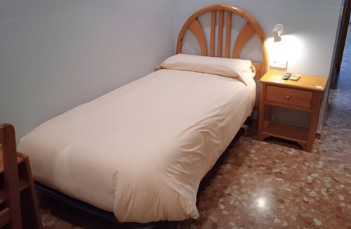 L'Alcudia Hostel | L'Oncle Pere Habitacions