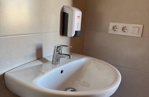 L'Alcudia Hostel | L'Oncle Pere Habitacions