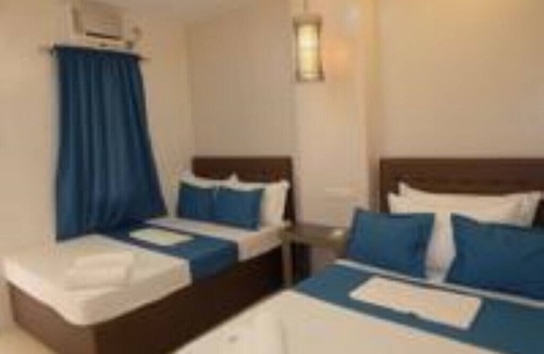 Barangay Buena Suerte Hostel | Laule a Hostel in El Nido town center (Family room)