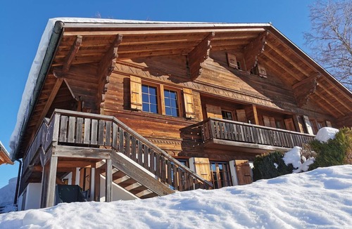 Schoenried Apartment | Les Hivernants (EG links) Appartement/Fewo, Dusche oder Bad, WC, 1 Schlafraum by Interhome