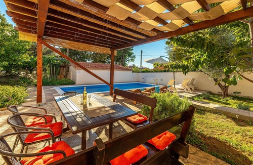 Vrsi House | Lovely home in Vrsi with WiFi