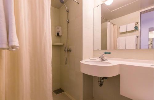 Luohu Hotel | Magnolia Business Hotel Shenzhen Diwang Plaza Old Street