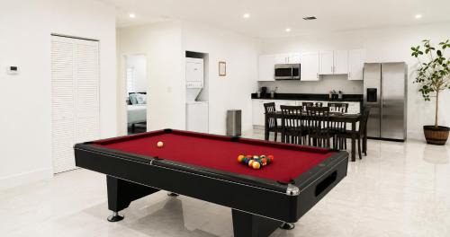Little Havana Apartment | Modern 2BR in Miami - Centrally located - Free On-Site Garage Parking - FIFA World Cup
