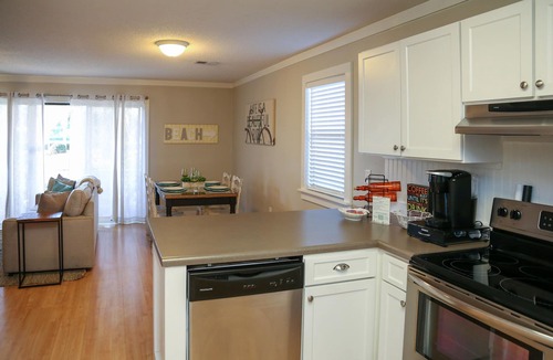 Seagrove Beach Condo | Moon Pie- Steps to Beach- Heated Pool!