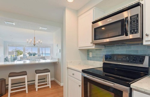 West Harwich Condo | Nantucket Sound Waterview | 2 Bed, 2 Bath
