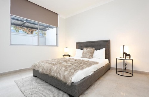 Penrith Apartment | New 2 bedroom Apartment for 7 People