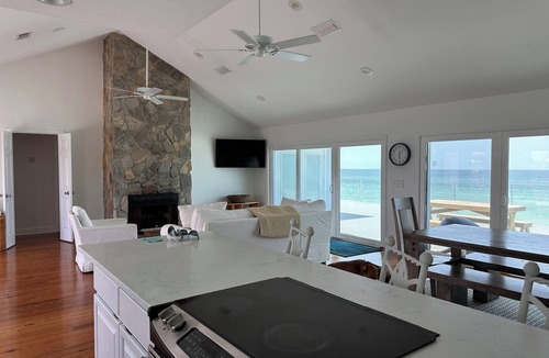 Port St. Joe House | New rental 1 level on Beach Sunset Sunrise Views & Huge Deck furthest NORTH Cape