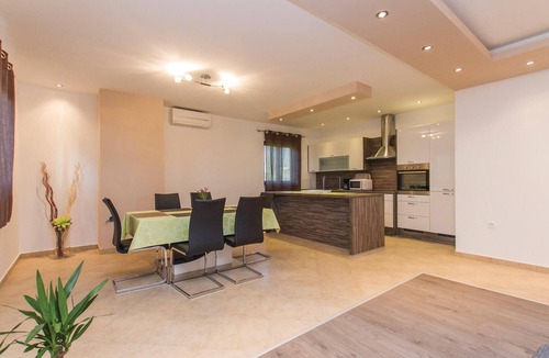 Drenje House | Nice home in Labin with house sea view