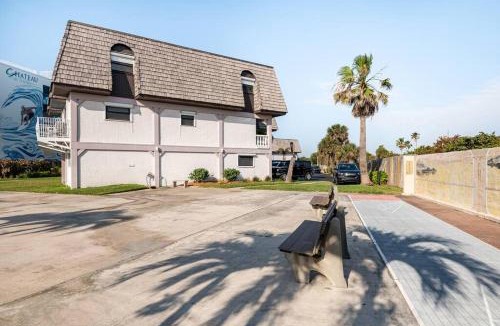 Avon By The Sea Apartment | Ocean Front by Cocoa Beach Pier