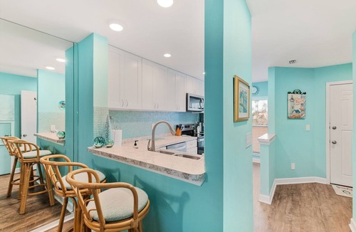 Butler Beach Condo | OCEANVIEW Fully Renovated Townhouse ☼ 2 Large Balconies with Outstanding Views!