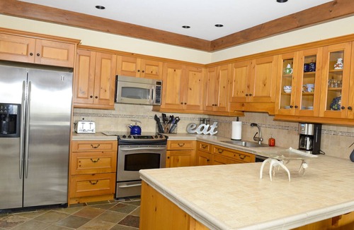 Windham House | ON MTN!Welcome to our Windham MTN Escape! AVAILABLE for 2025 season Dec-Mar