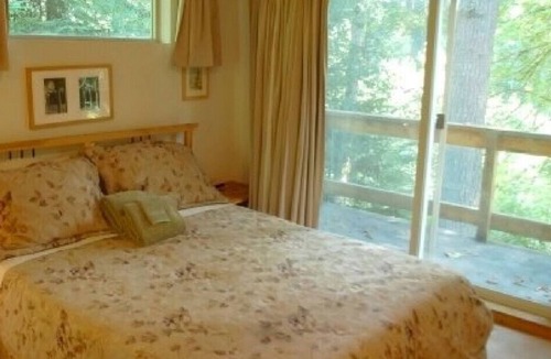 Maple Falls House | Peaceful 5BR Relaxing House! W/ Hot Tub, Free WiFi