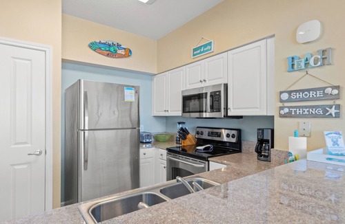 Long Beach Condo | Penthouse With Beautiful Beach Views! 1 Bedroom, 2 Bathroom Penthouse!