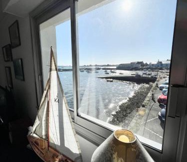 Port-Louis Apartment | Pieds Dans L'eau T3 Top Cosy - Face à la mer